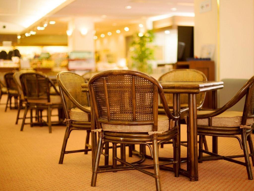Tateyama Kokusai Hotel Тояма Екстер'єр фото